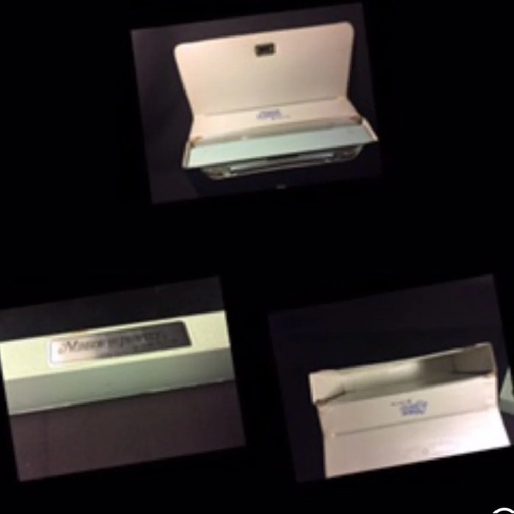 Vintage MCM Vanity Mirror With Lights Mirror go Lightly MCM beauty makeup - Picture 5 of 9